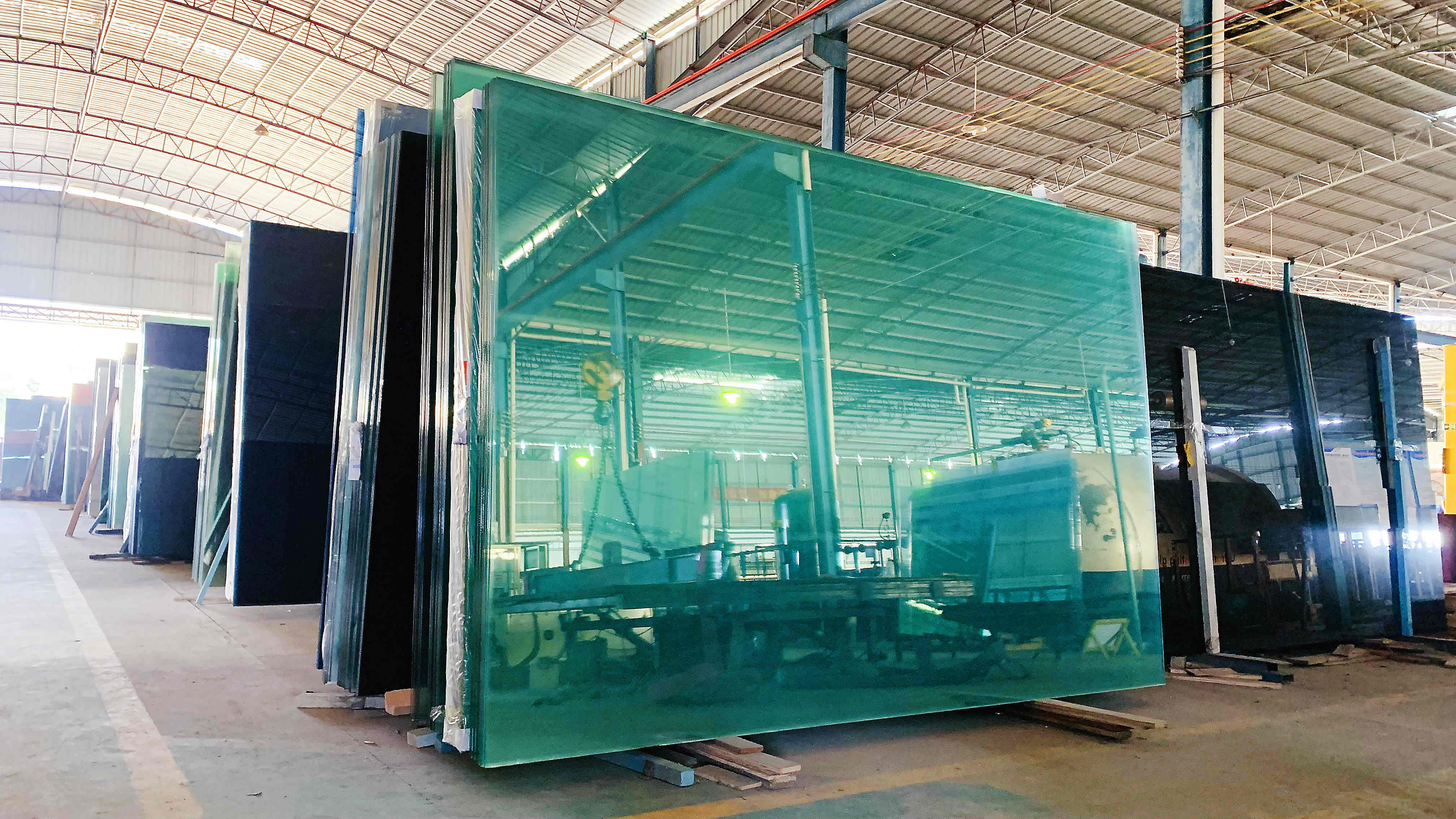 Ultra Clear Flat Grind Polished Edge Glass Sheet