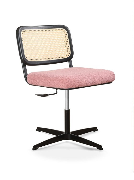 10.5kg Wicker Desk White Office Executive Chair 47CM Seat PP Rattan Studio