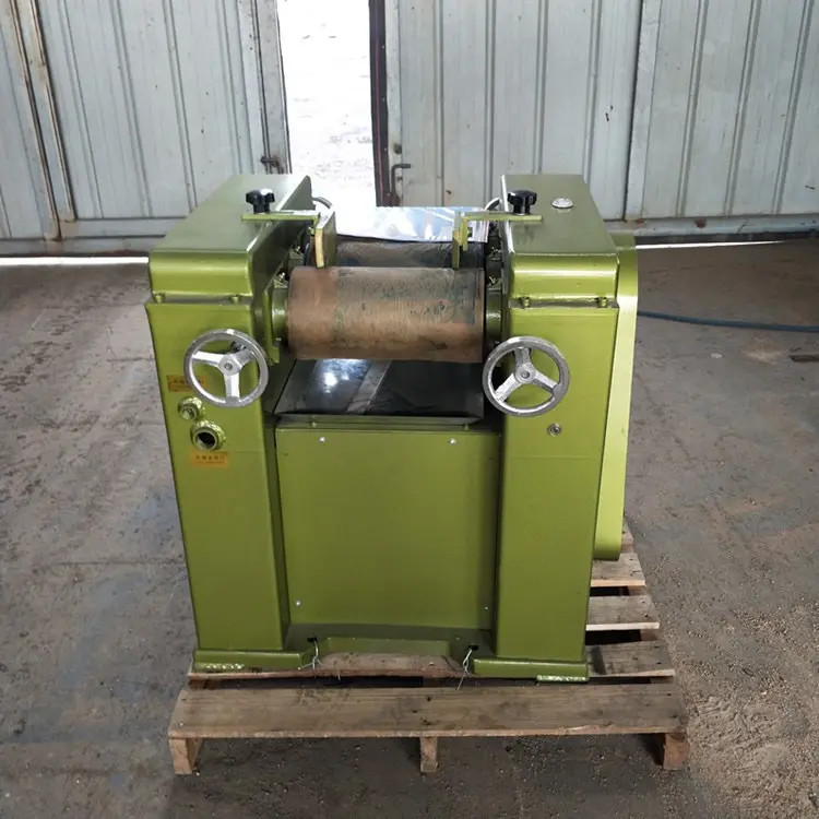 Laboratory Cosmetic Triple Roller Grinder Chocolate Fine Grind Machine