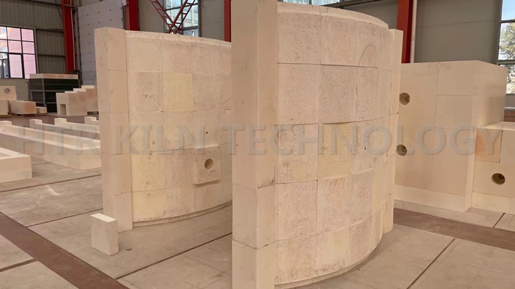 Little MgO Content Zircon Corundum Bricks for Glass Melting Furnace Erosion-Resistant
