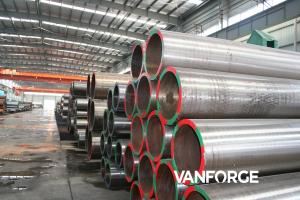 China ASTM A335 P5 Durable Seamless Alloy Steel Pipe Heavy Duty High Toughnesss wholesale
