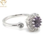 Trendy 18k Diamond Wedding Bands For Women