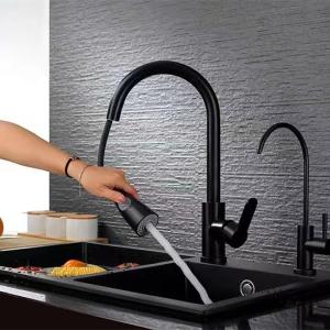 China Pull Out 304 Sanitary Ware Faucet Hot And Cold Water Kitchen Tap wholesale