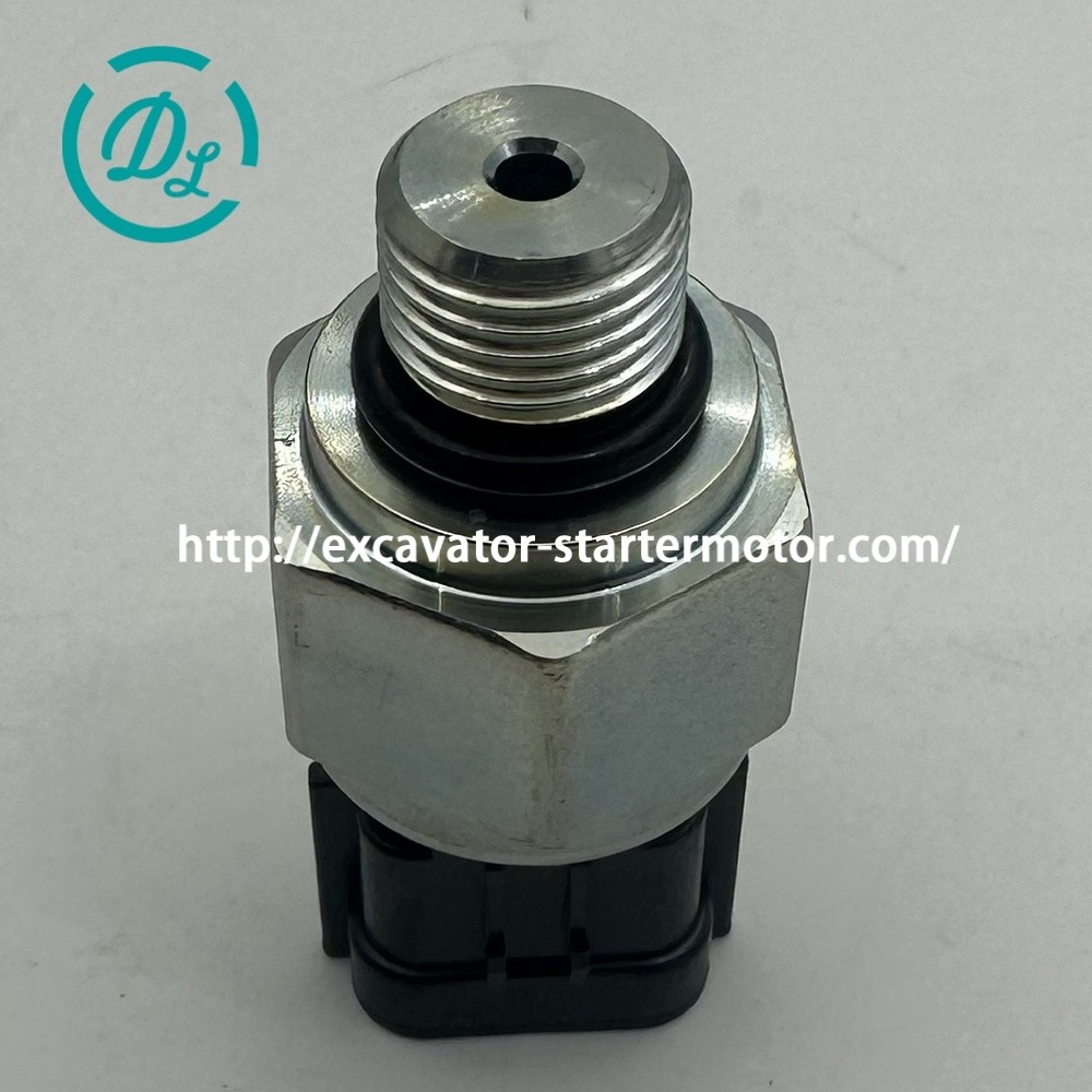 Low Pressure Sensor 7861-93-1840 Excavator PC200-8 PC120-8 Komatsu