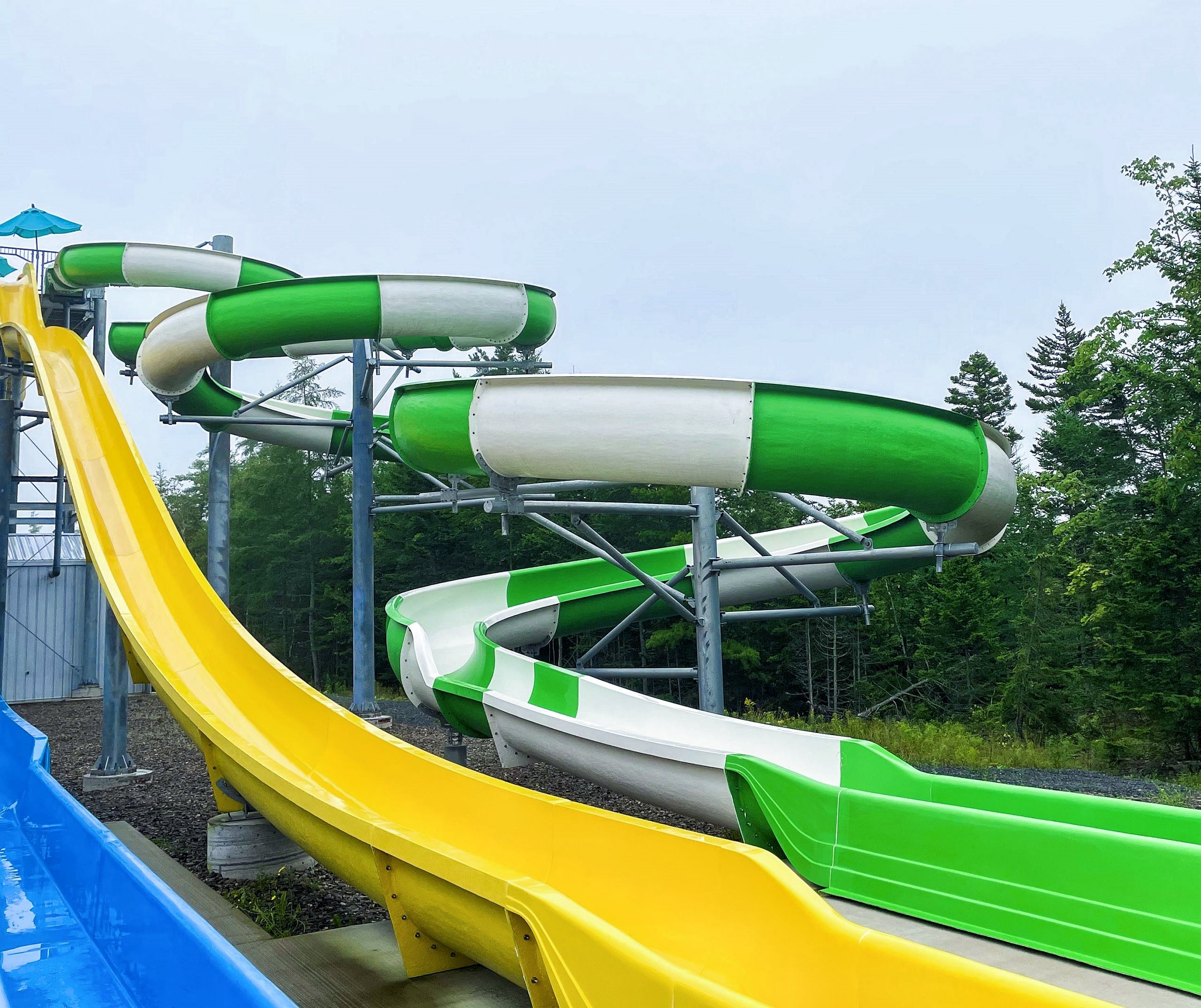 OEM Kids Water Park Playground Swimming Pool Outdoor Games Fiberglass Slide