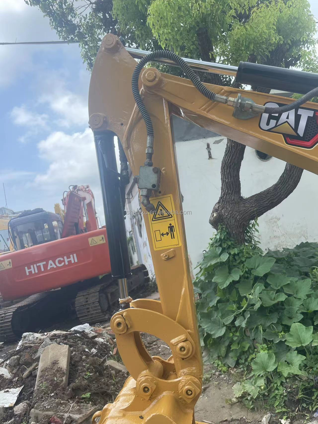 used mini excavator cat301.7 with rubber track/second hand mini excavator cat301.7 with cheap price for sale
