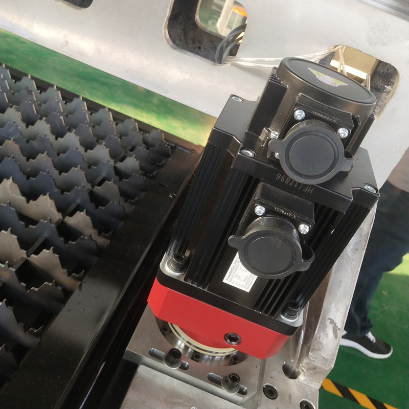 1kw Fuji Servo Motor CNC Laser Cutting Machine With Swiss Raytool Laser Head