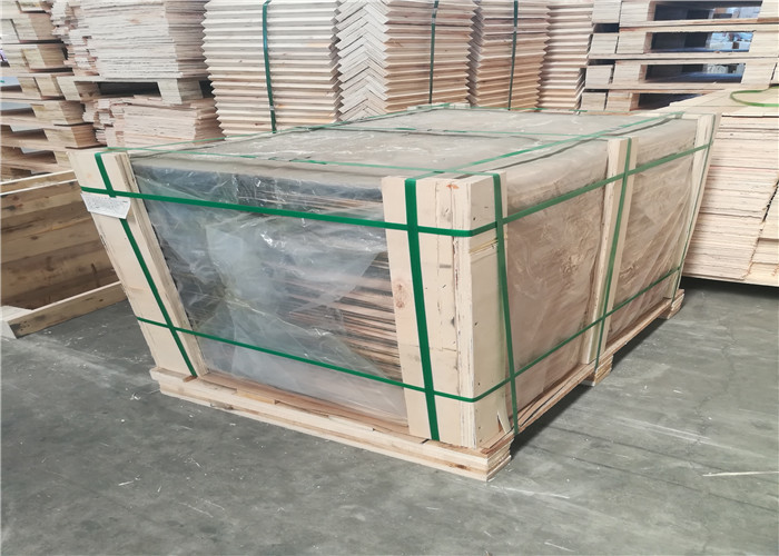 Ultra White Clear Solar Module Glass Panel 91.7% Transmittance Low Iron Tempered