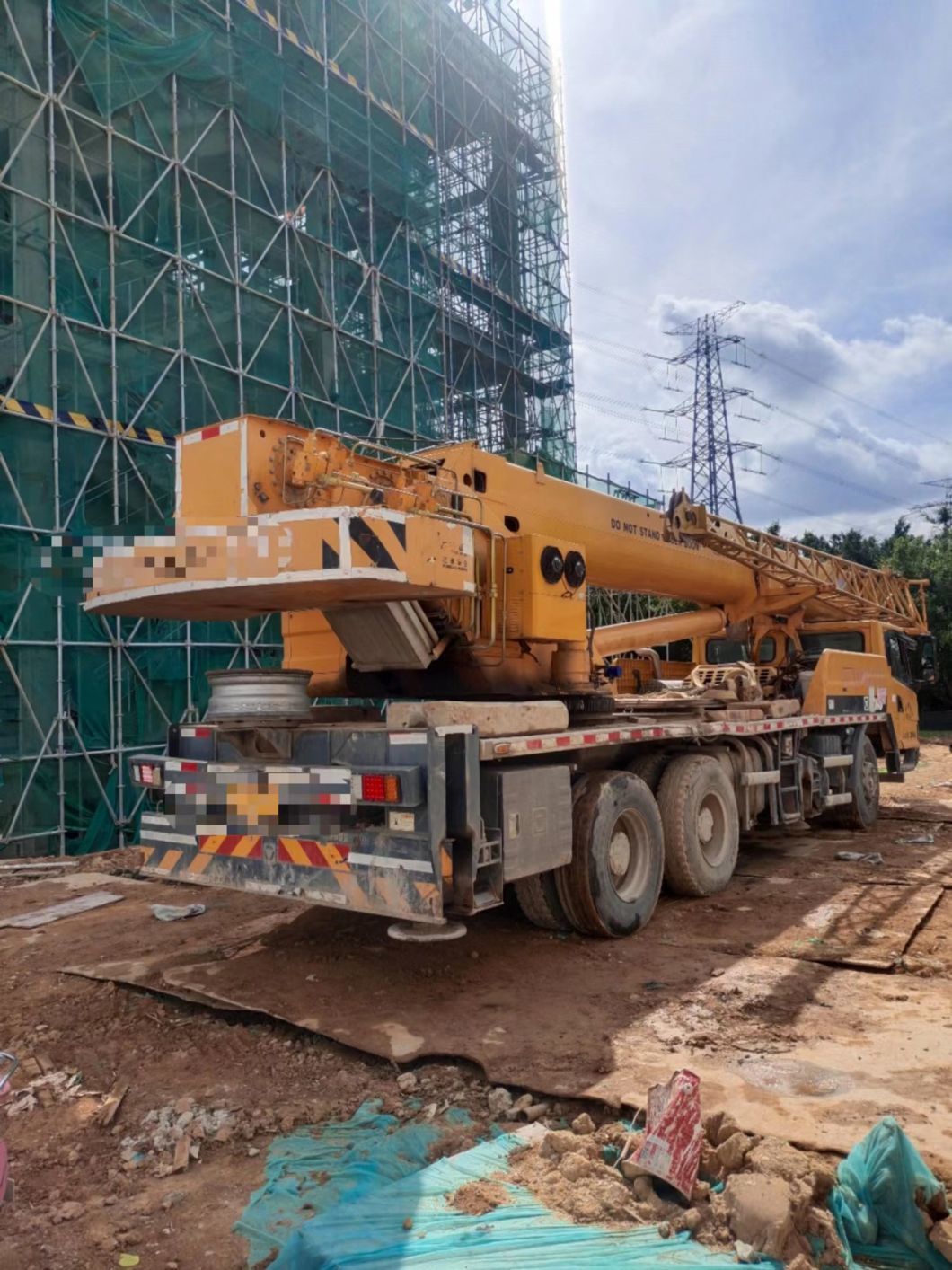 China Famous 2016 Xc 25t Truck Crane Terrian Mobile Crane Truck Crane