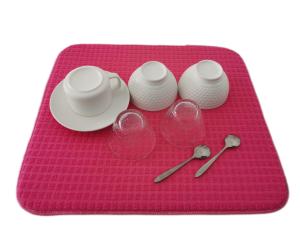 China 15x20inch Eco-friendly Solid Kitchen Dish Drying Mat All Polyester wholesale