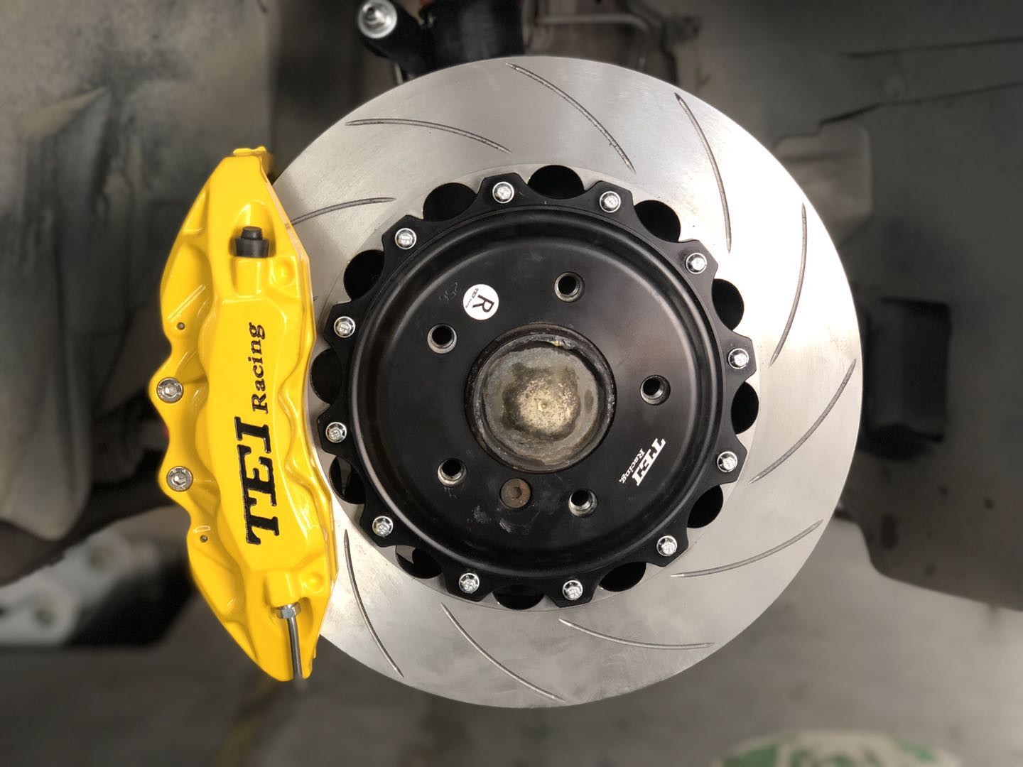 BMW E46 5 Series BBK Big Brake Kit 355*32 Disc Rotor For Front And Rear Wheel
