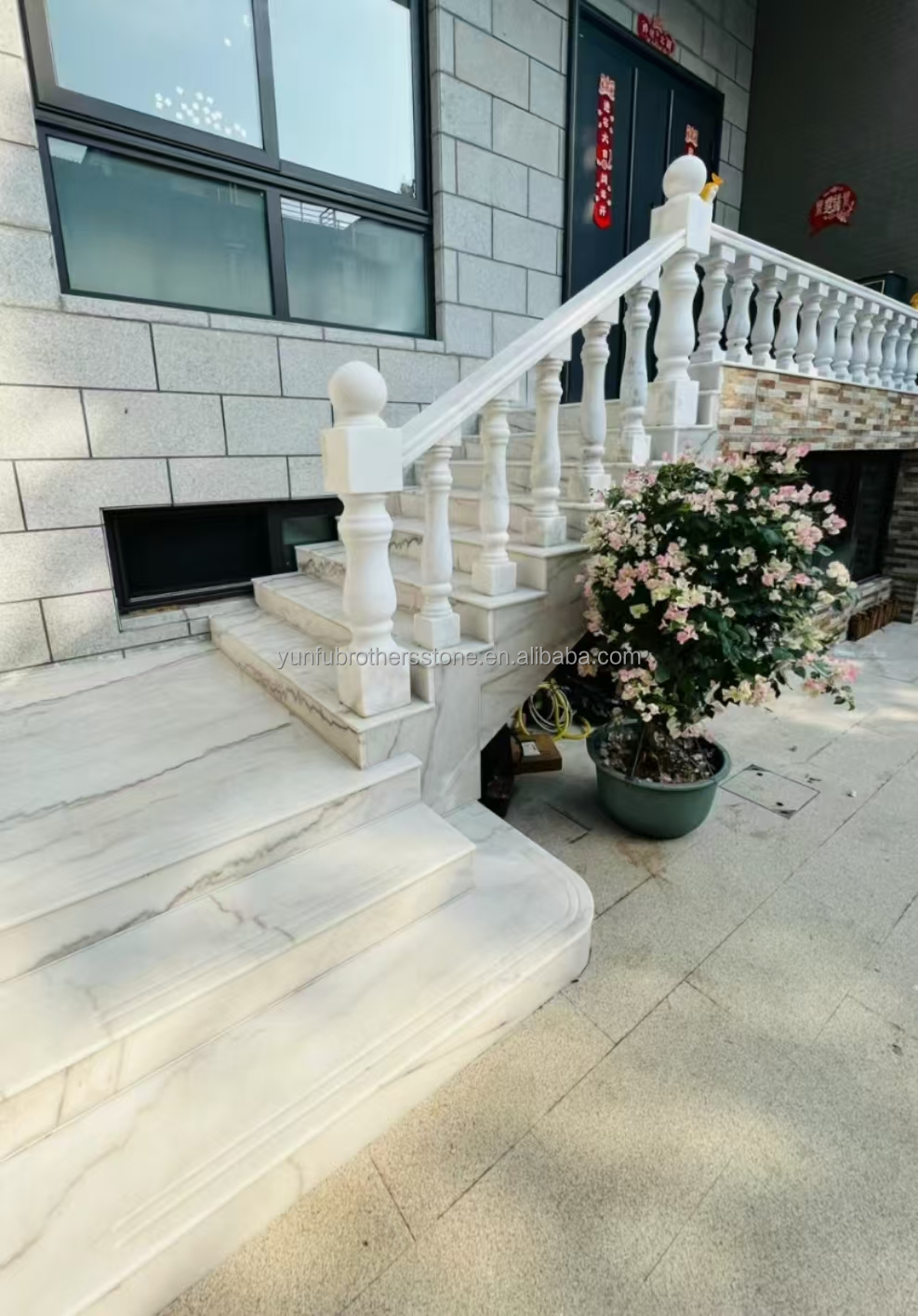 Honed Guangxi White Marble Quarry Modern Natural Block for Hotel Indoor Decorations
