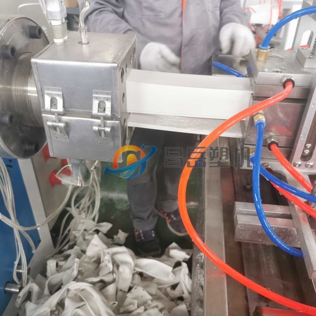 LED Lamp Production Line Plastic PVC Profile Extruder/Extrusion/Extruding Making Machine