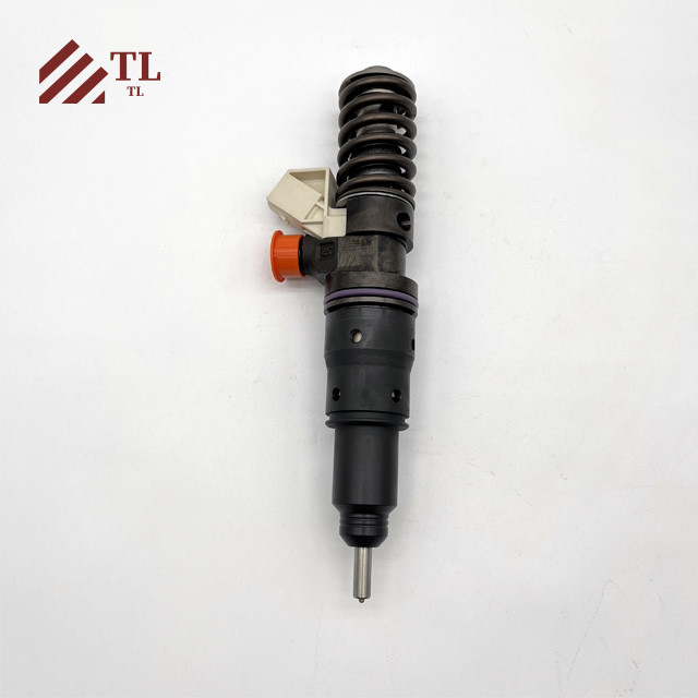 22501885 22569104 22569106 22758876 23156950 Fuel Injector for Volvo Construction Machinery Parts