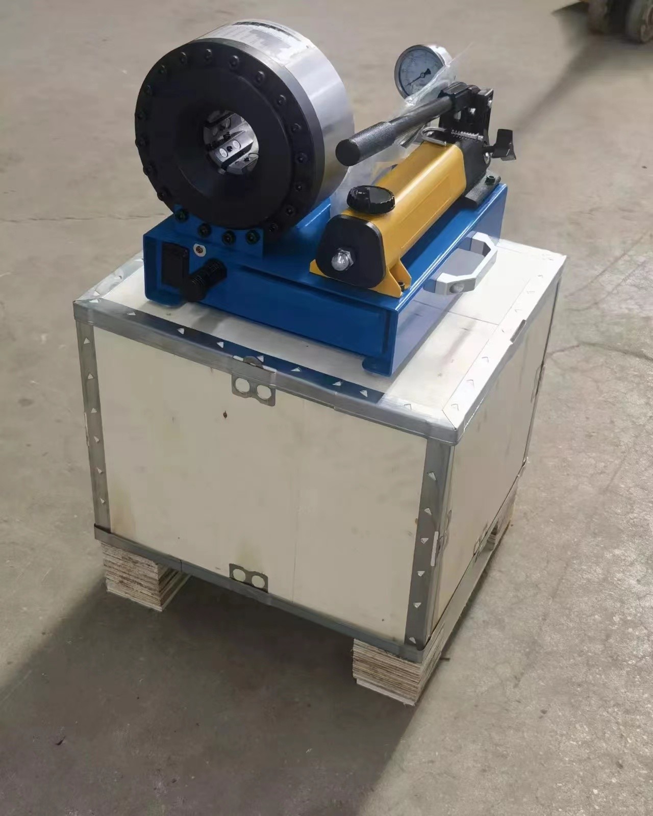 1 inch 6-25mm Rugged Steel Manual Hydraulic Hose Crimping Machine - Reliable Performance