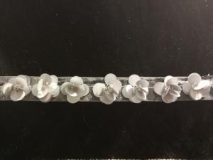 China New tape of beading, beaded trimming fashion flower sequin tape wholesale
