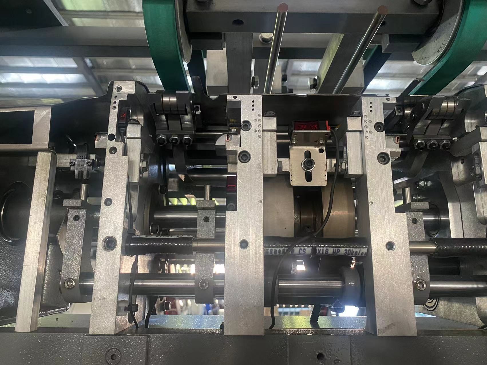 Automatic Flute Cardboard Laminator For Corrugated Paperboard