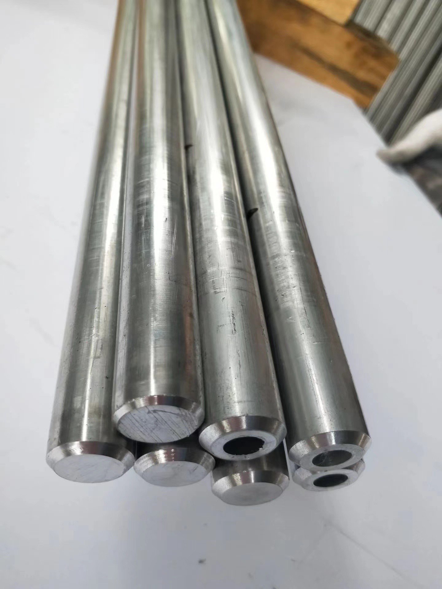 Factory Wholesale 6061 Aluminum Bar 6063 Aluminum Round Bar 7075 Aluminum Bar