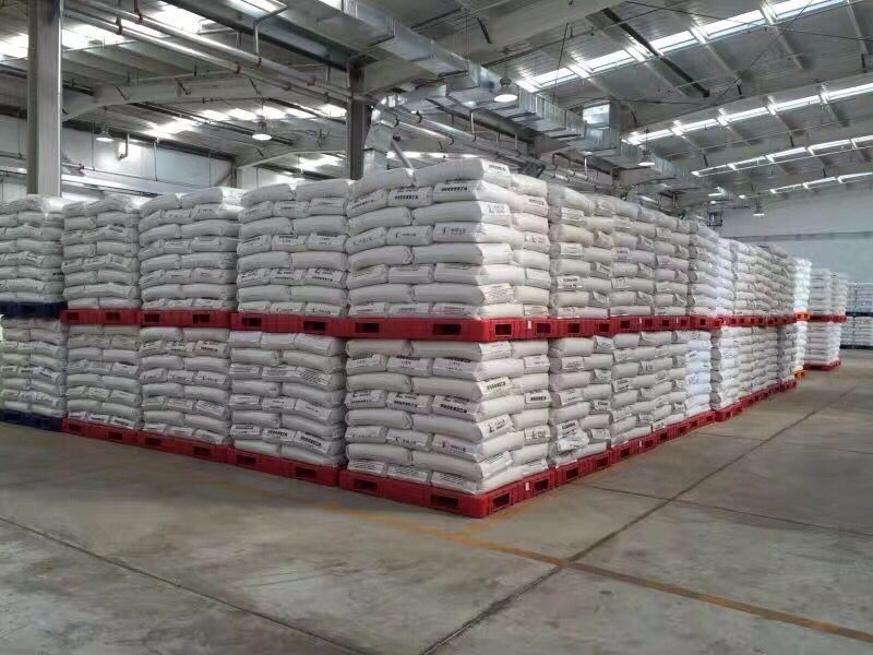 Hygienic 3 runner plastic pallet heavy duty reinforced flat racking cheap euro plastic pallet price
