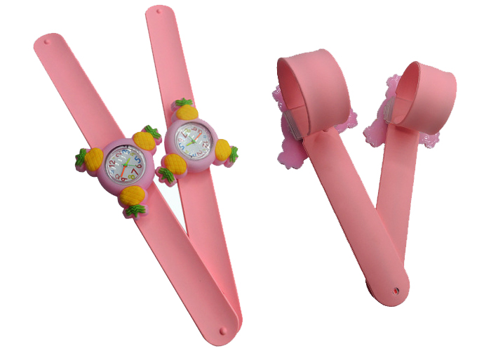 led Children's fruit spinning pineapple clap silicone watch bracelet gift custom logo cartoon clap quartz literal
