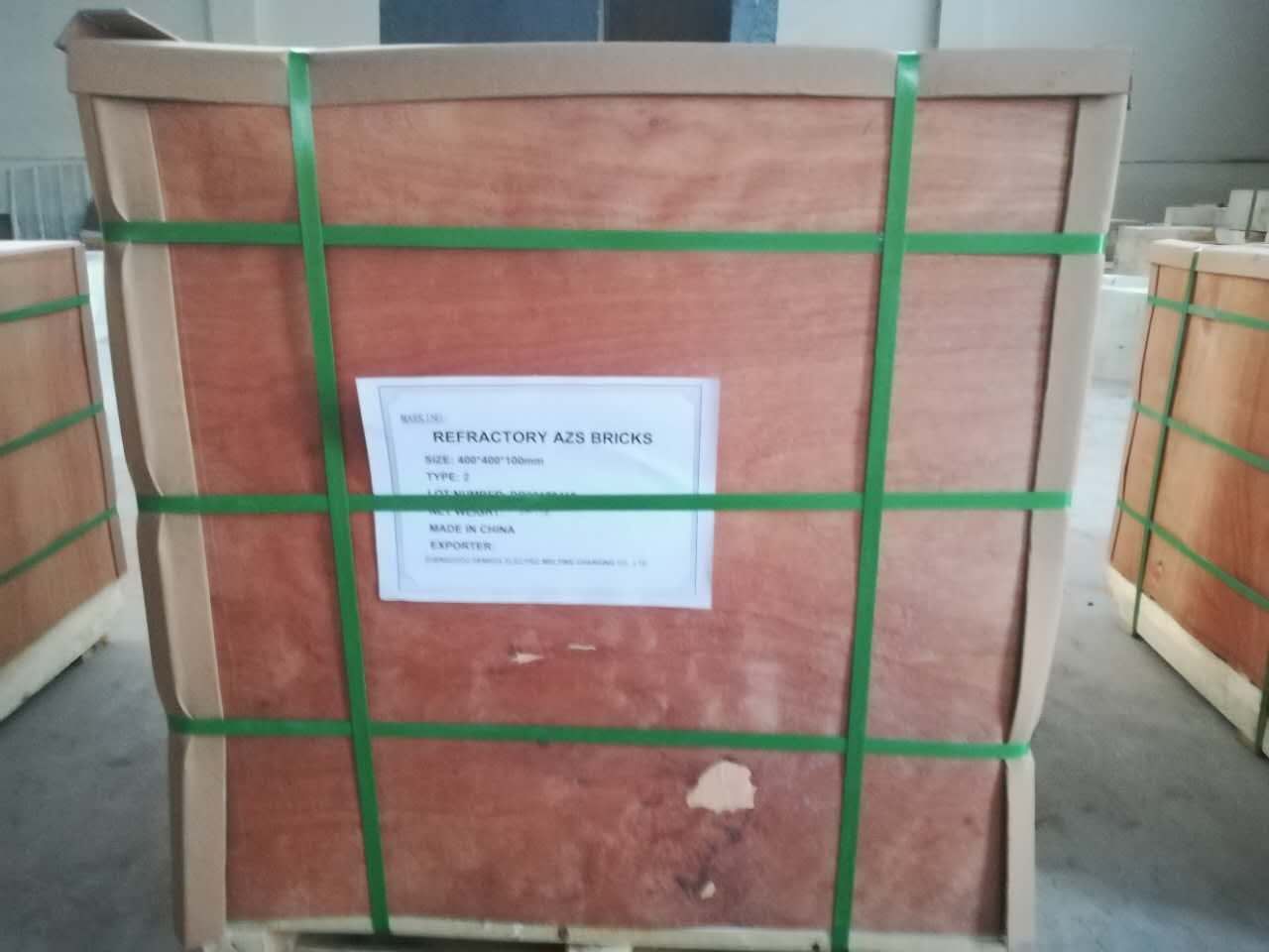 Electrocast Refractory Bricks Made from Pure Alumina and Zircon Sand for Glass Kiln