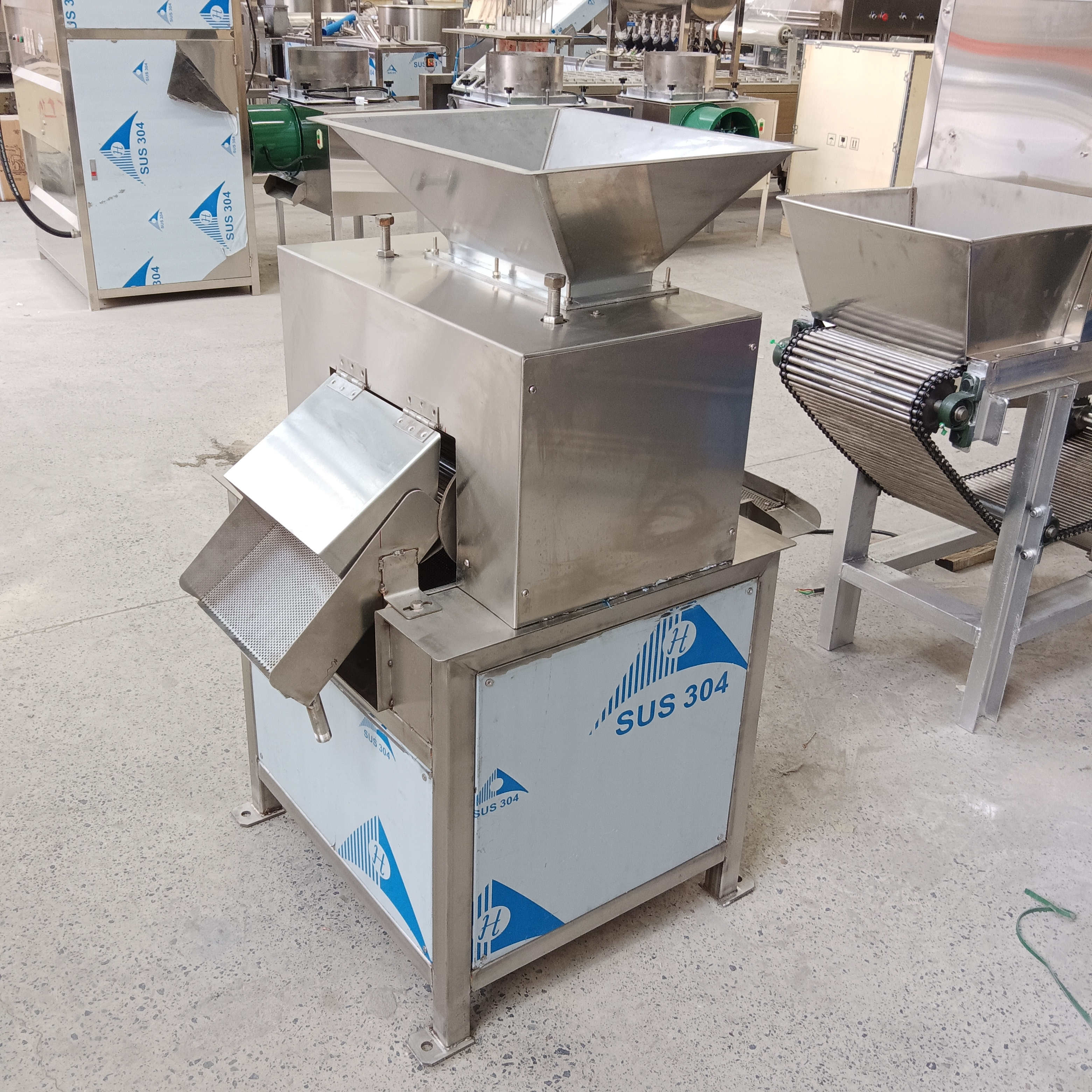 Industrial Stainless Steel Lemon Exhibition Occasion Orange Fruit Peeling Press