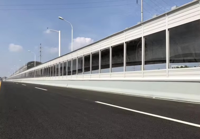 Outdoor Sound Absorbing Aluminum Alloy Metal Road Noise Barrier Fence