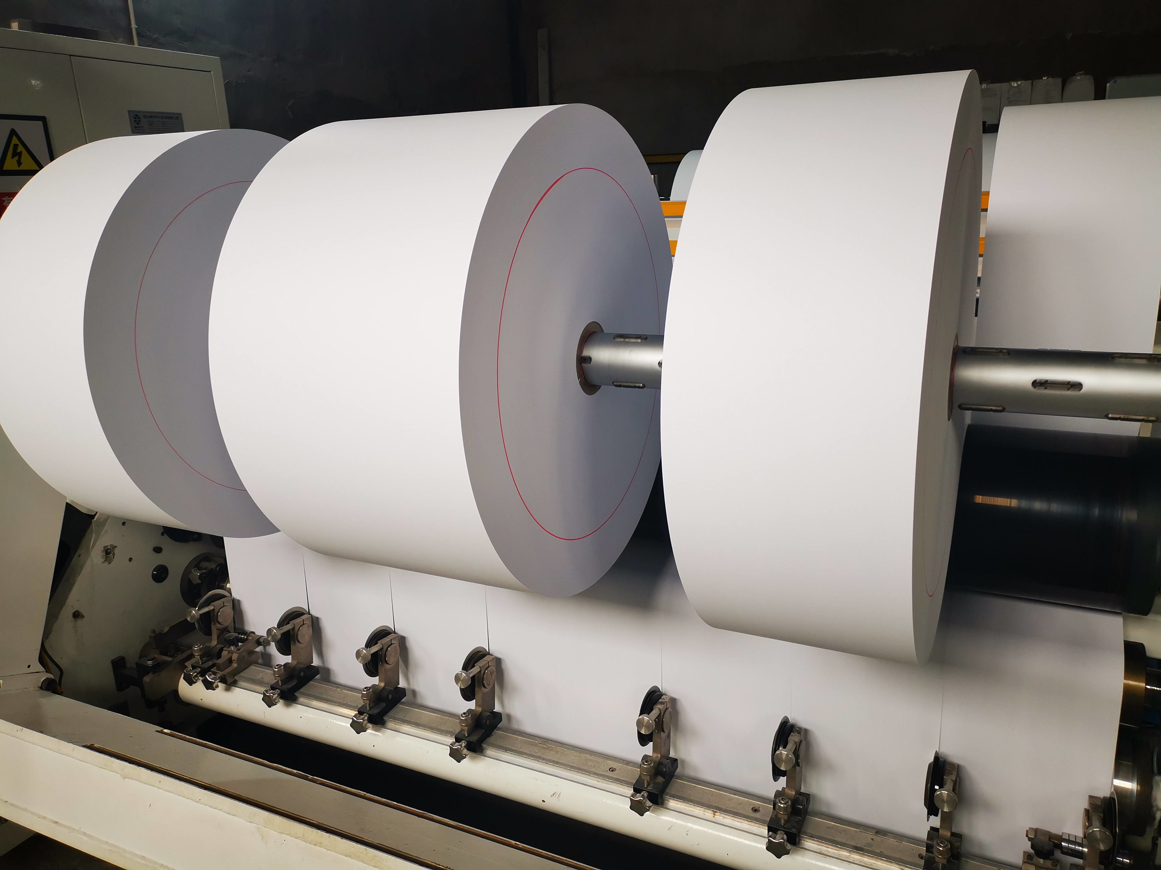 45GSM Virgin Wood Pulp Thermal Credit Card Machine Rolls Thermal Paper Jumbo