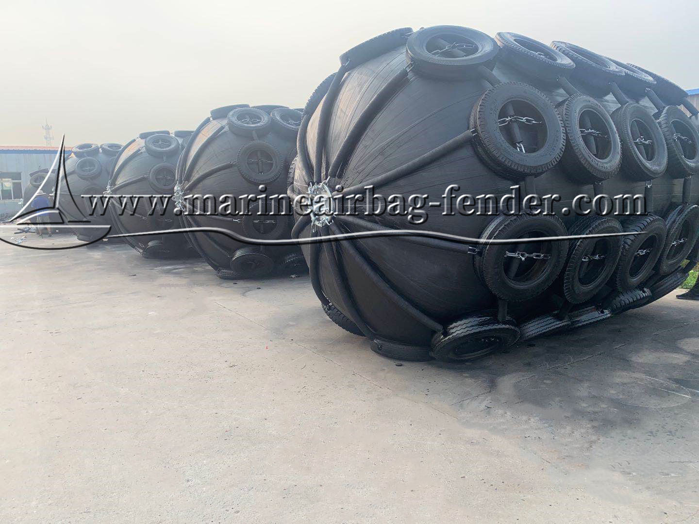 Ship To Ship Fender Rubber Dock Fender Yokohama Inflatable Type With 24 Months Period