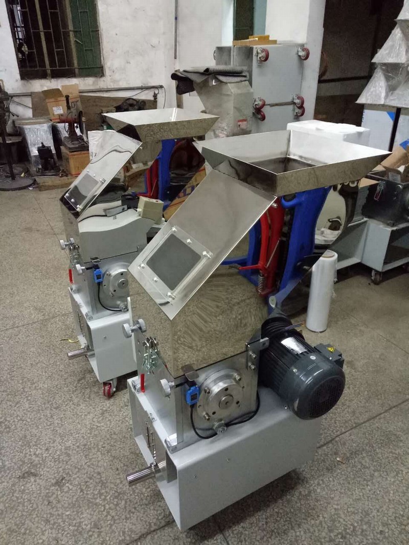 China Hot Sale Industrial Low-speed Grinder Crusher Granulator OG-2LS for Plastic Sprues and Defects