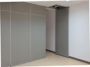 China Sliding Aluminium Acoustic Partition Walls Hotel Soundproof Folding Operable Partitions wholesale