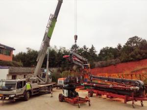 China Zoomwolf Concrete Placing Boom High Wear Resistance bend Floor Or Shaft Climbing wholesale