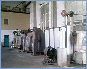 C5250 Not cnc Engineers available overseas service for lathe machine