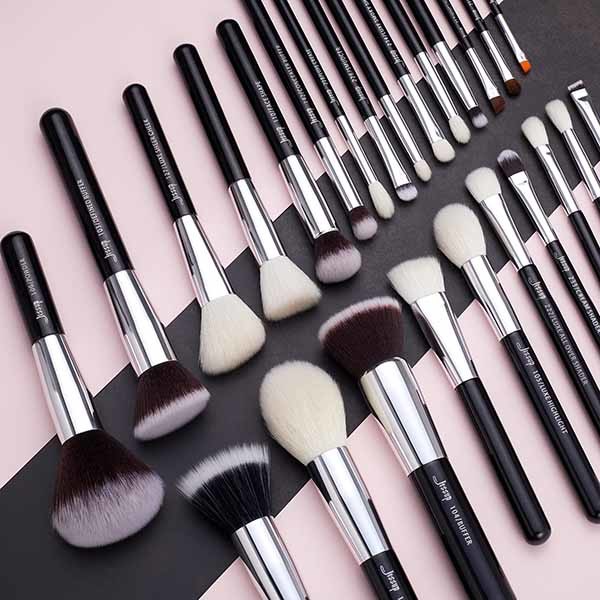 Jessup Full Professional Makeup Kit With Brushes Size 14.2cm 17.5cm