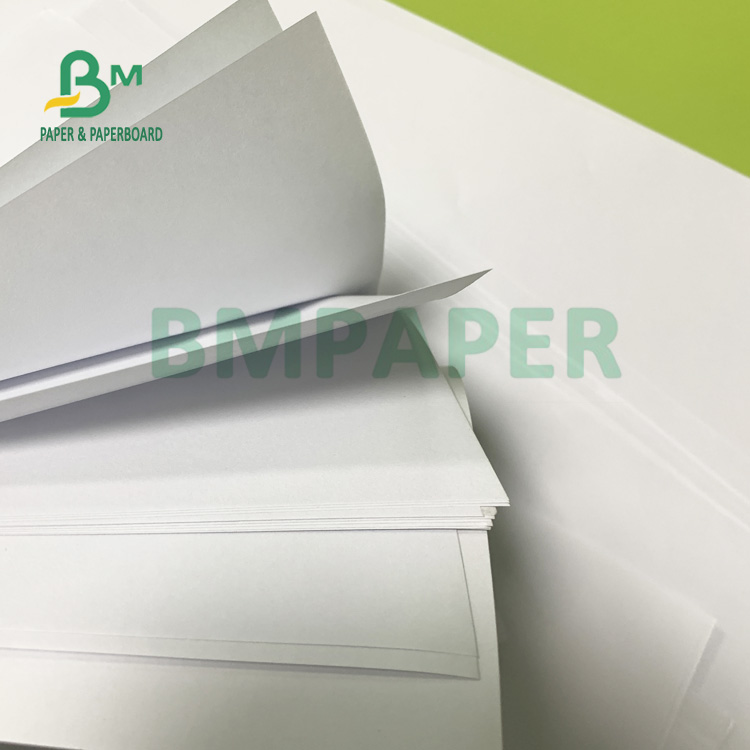  615mm X 860mm 50gsm White Offset Printing Paper For Books Good Smoothness