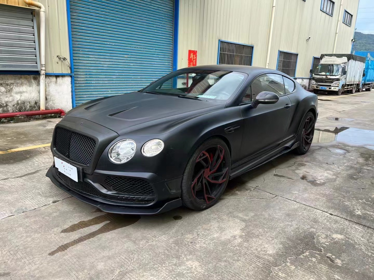 2014 - 2016 Bentley Continental Body Kit Plastic Front And Rear Spoiler Hoods