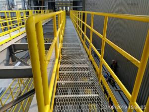 China Heavy Duty Walkway Hexagon Hole Expanded Metal Steel Anti Slip grating wholesale
