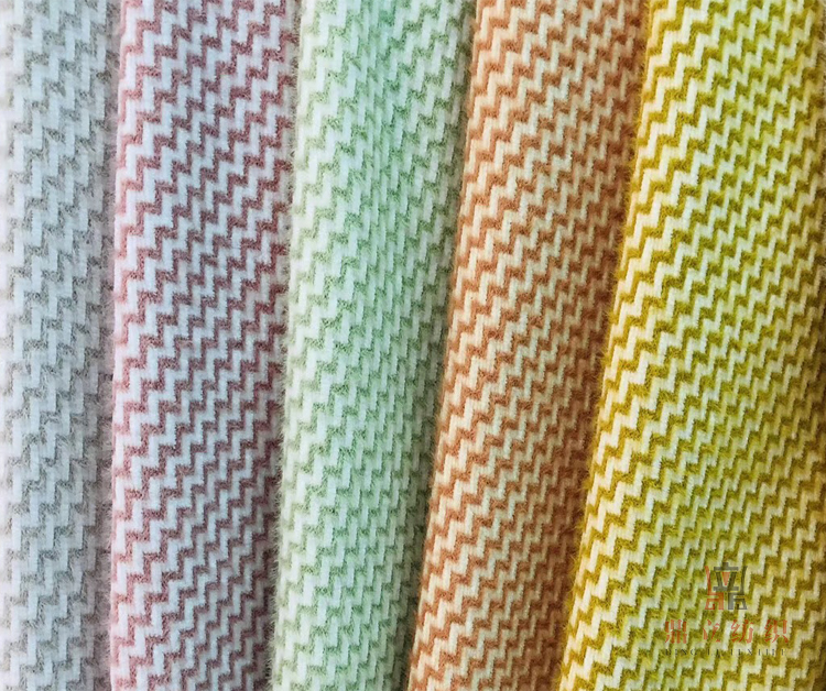 Chenille Woven Feather Brushed Polyester Wool Coating Fabric 850gsm