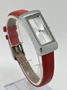 China Quartz Wrist Watch Modern Style and Leather Band for B2B Marke wholesale