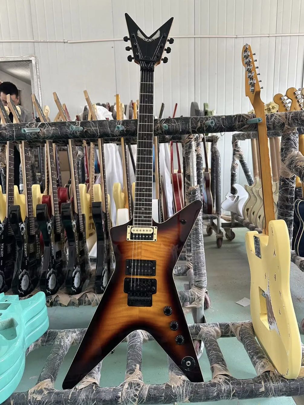 Custom Flamed Top Dean Dimebag Darrell Electric Guitar Rose wood fingerboard