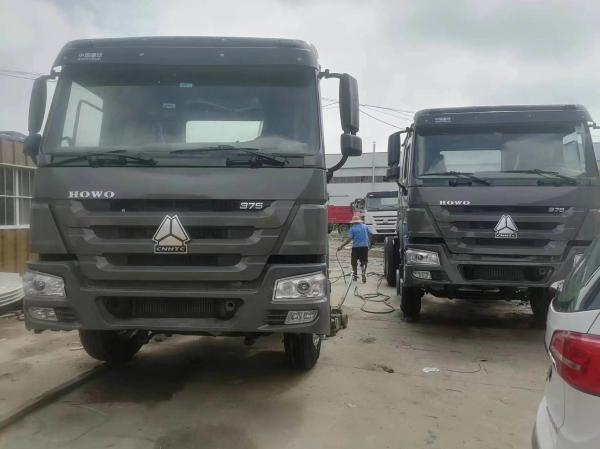 Manual Transmission Gray Sinotruk Heavy Truck 6*4 Tractor Truck Tubeless Tire