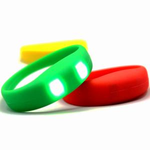 China Light Up Motion Activated Waterproof Rfid Bracelet 70*20*12mm For Concerts wholesale