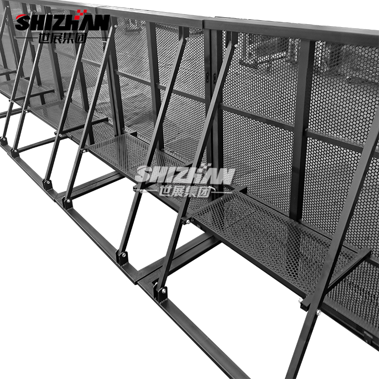 steel barrier (1).jpg