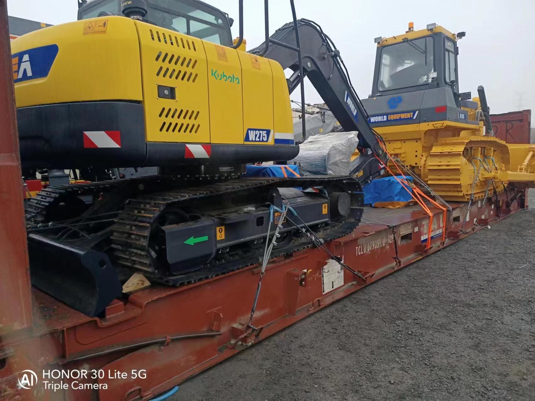 W275 crawler excavtor Reliable PC200 Excavator With Maximum Lifting Height Of Blade 382mm