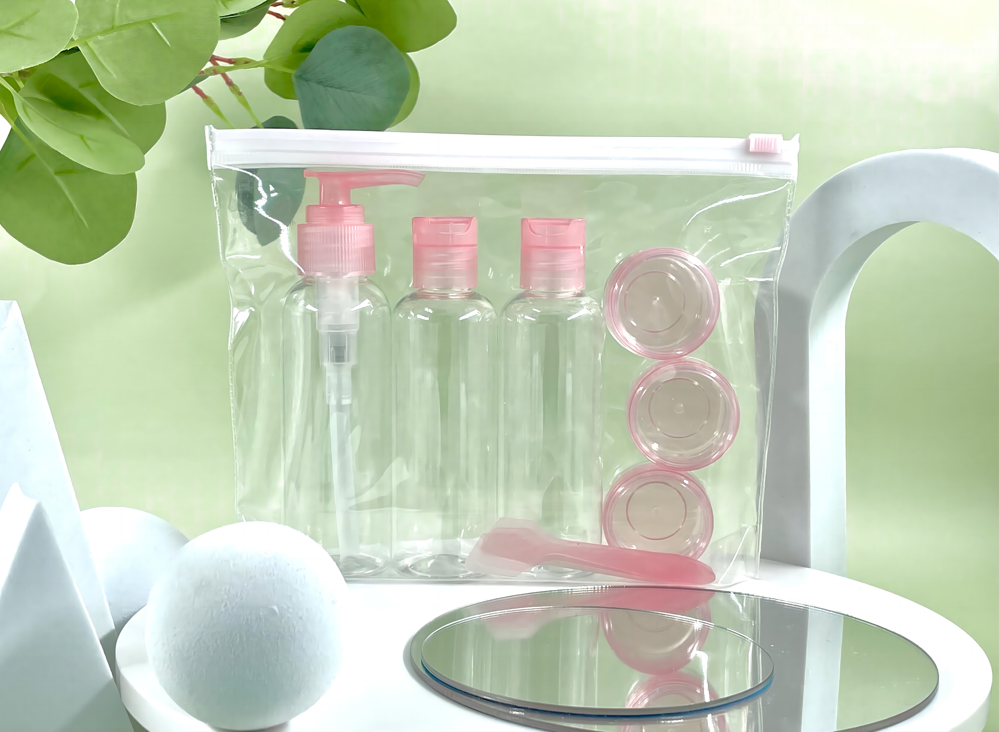 PET Plastic Bottle and Cream Jar Travel Set for Packaging Cosmetics Skincare Products