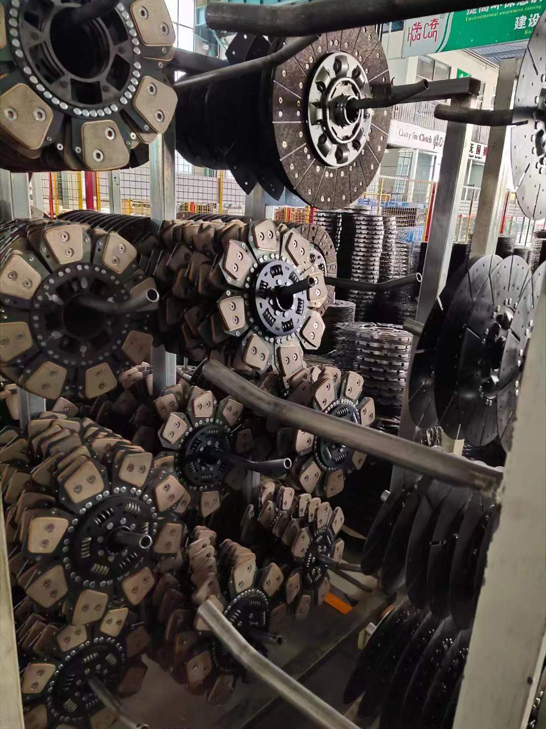 Heavy Truck Clutch Kits 3400700529 for SINOTRUCK HOWO and Performance Guaranteed