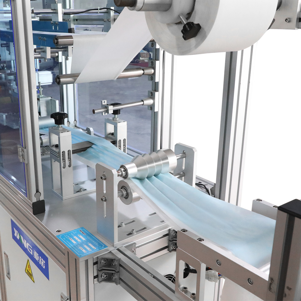 Melt Blown Disposable Mask Production Machine 220V 50Hz 13KW
