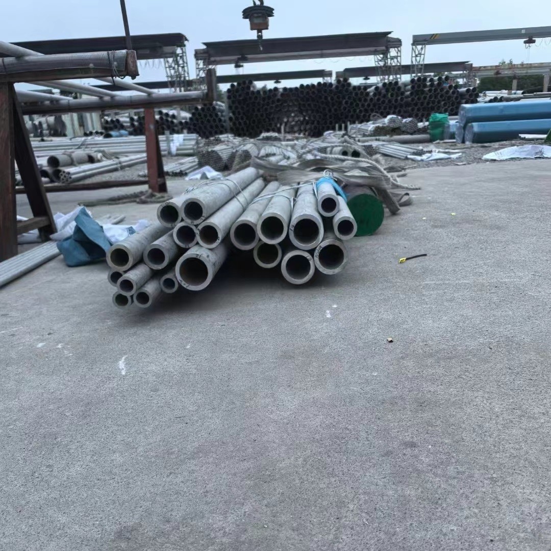 SCH40S SCH80S SCH160S Hastelloy C276 Pipe Tube Seamless Pipe in 6m Length EN 2.4819