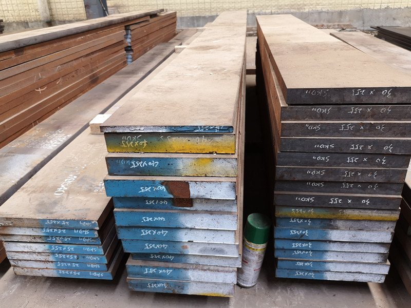 AISI D2 /1.2379 Hot Forged Rolled Steel Flat Bar For Tools And Dies