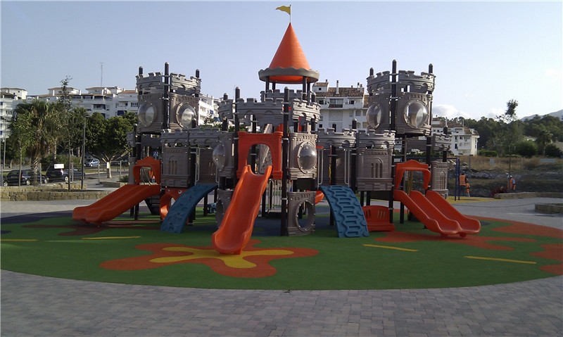 Waterproof Interlocking Outdoor Flooring 250*250*13mm For School Playground